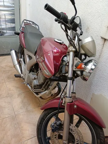 TWISTER 250 2003 DE LEILÃO COM NOTA FISCAL , valor 3.000,00