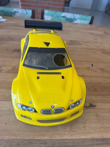 Automodelo combustão 1/10