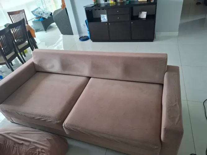 Sofá retrátil