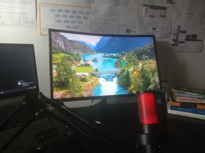 Monitor Samsung Curvo 27" Full HD (C27F390FHL) - Impecável