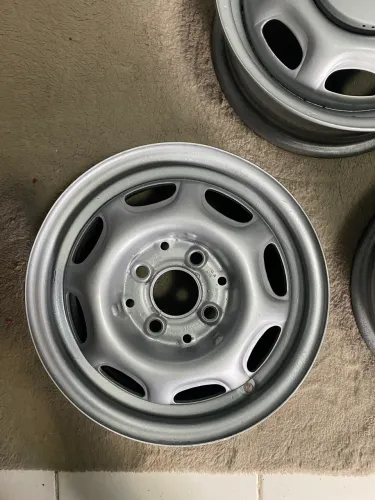 Roda aro 13? originais VW GOL Parati Voyage Saveiro
