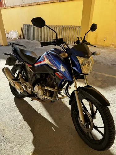 Honda CG 160 Titan 2017/2018 - Excelente Estado - Pneus Michelin Novos!!!