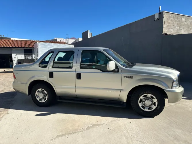 Ford F-250 Tropical SL/ Van T.diesel (todas) 2003