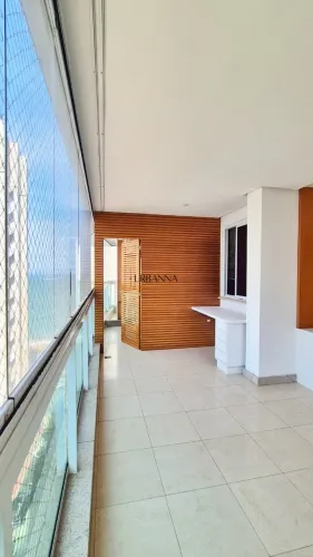 Apartamento 4 Quartos na Quadra do Mar, com Vista Para o Mar de Itapuã e Lazer