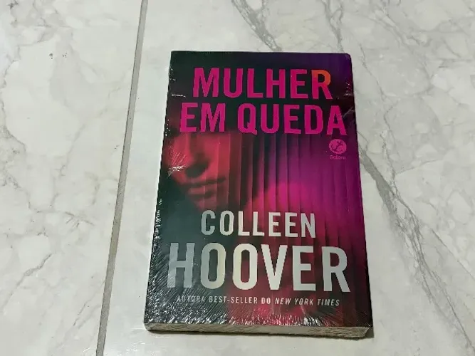 Livro Mulher em Queda - Colleen Hoover - Novo Lacrado