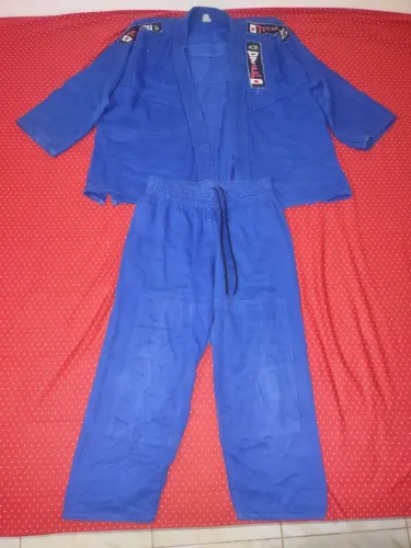 Kimono azul de jiu-jitsu Tamanho M3
