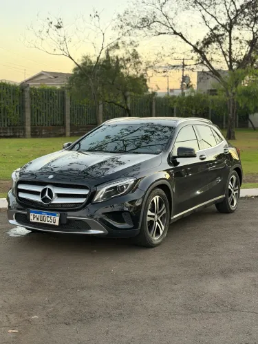 Mercedes-Benz GLA 250 Vision 2.0 TB 16V 211cv Aut. 2015