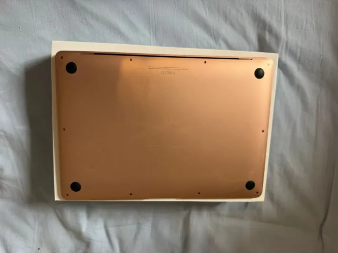 MacBook Air M1 2020 13? - 8GB RAM, 256GB SSD