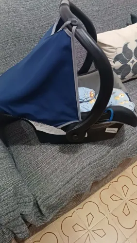 VENDO BEBÊ CONFORTO ... ACEITO CARTÃO COM ACRÉSCIMO DA MAQUINETA