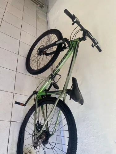 Quadro Shimano / aro 29