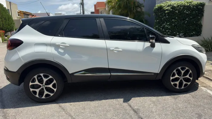 Renault Captur Intense 2.0 16V Flex 5P Aut. 2018