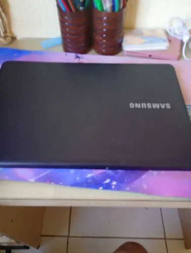 Vendo notebook Samsung 