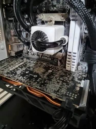 Pc Gamer Ryzen 7 + 16 GB Ram Corsair + Fonte Corsair +