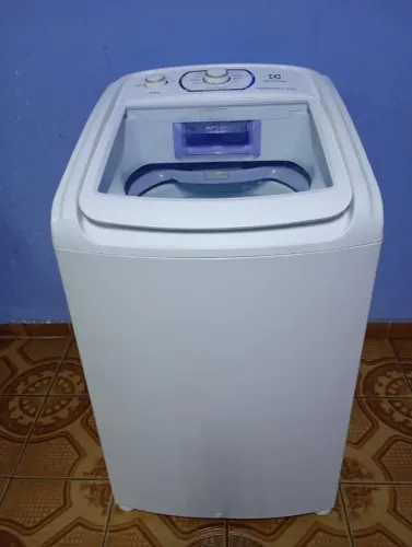 Máquina de lavar roupa Eletrolux 11kg
