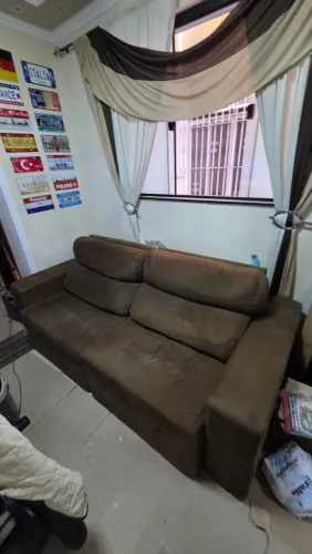 Sofá retrátil
