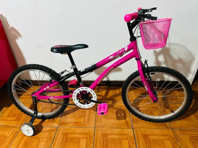 Bicicleta aro 20 infantil com cesta nova