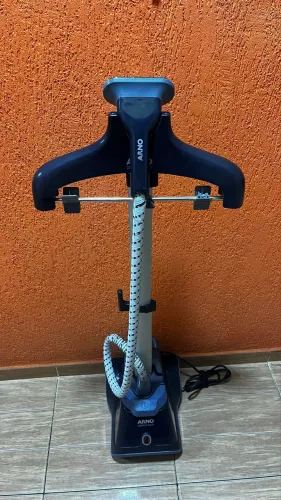 Passadeira a Vapor Arno Compact Valet IS 62