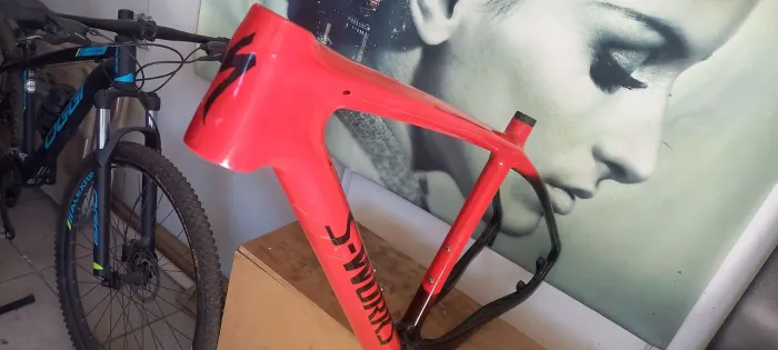 Quadro carbono MTB
