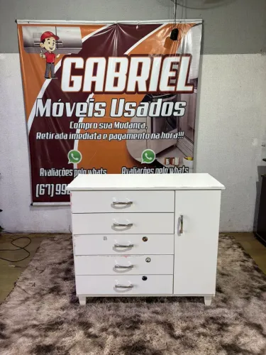?Cômoda.  bem conservado marcas de uso  ?Entrego e passo cartão