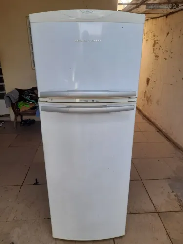 Geladeira Brastemp Free 350L  220V Semi Nova 