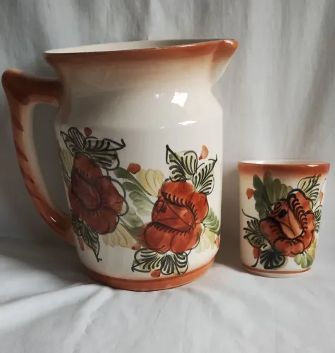 Conjunto vintage cerâmica jarra e copo pintura estilo clássico floral camponês 