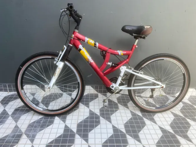 Bicicleta aro 26