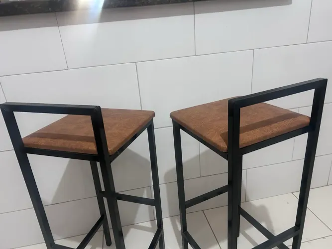 Par de Banquetas