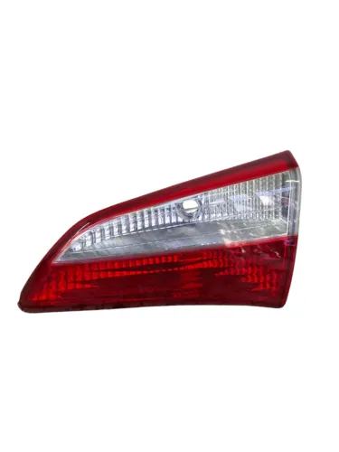 Lanterna Direita Tampa Traseira Hyundai Hb20 2014 C/detalhe Direito/passageiro Vermelho