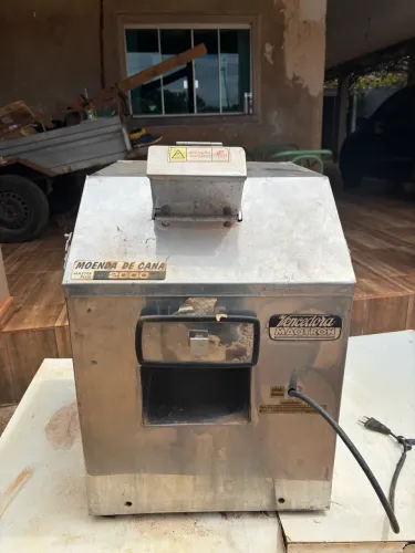Maquina de cana sem motor