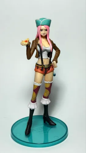Figura Bonney One Piece - Bandai