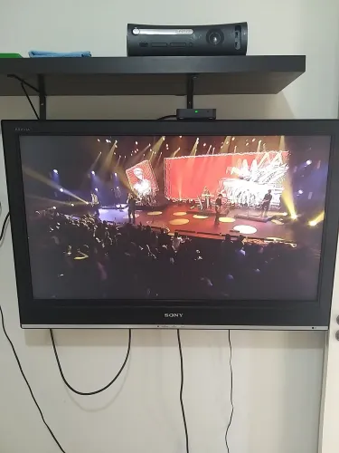 Vendo TV 40" Sony Bravia