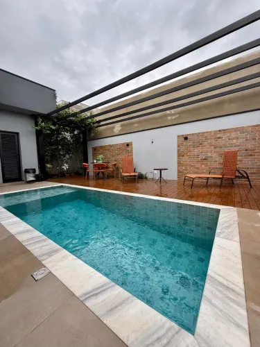 Casa à venda em Campinas, Swiss Park, com 3 suítes, com 196 m²