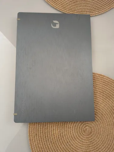 Notebook em ótimo estado a Venda !