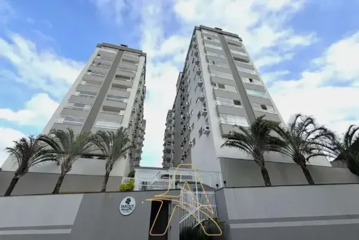 Vendo Apartamento 2 quartos Semi Mobiliado Parque Premiatto Blumenau