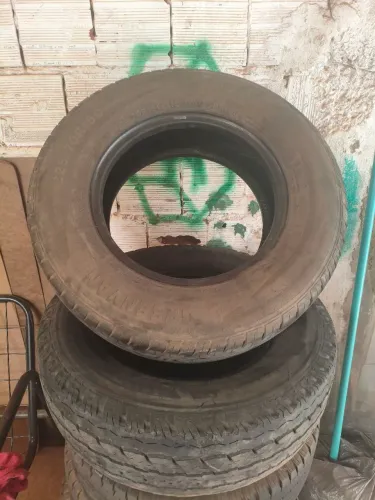 Pneu 225/70/R15