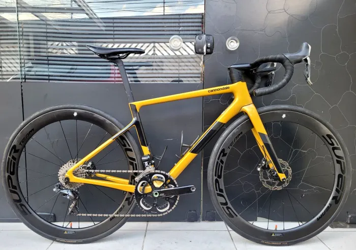 Bicicleta Cannondale Supersix Evo Ultegra DI2