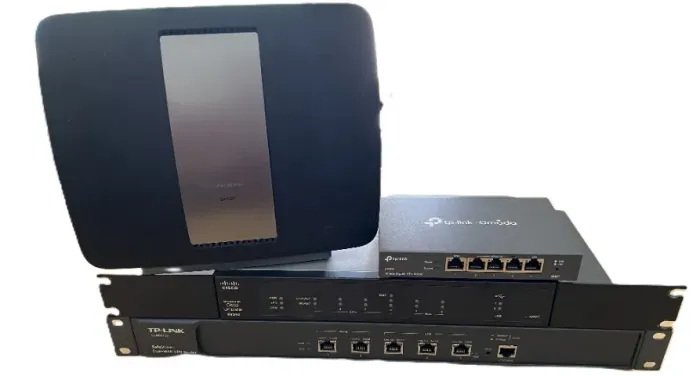 Lote Rede Profissional: Cisco RV340/TP-LinkER6120/Linksys Tri-Band/ER605