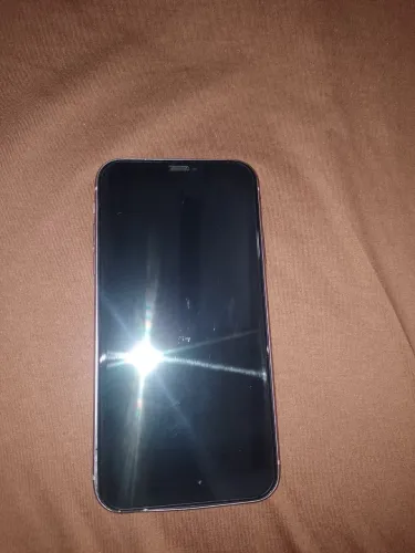 Celular iPhone 11
