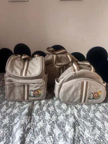 Kit de bolsa do Safari para bebê R$100