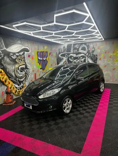 Ford Fiesta 1.6 16V Flex Mec. 5P 2015