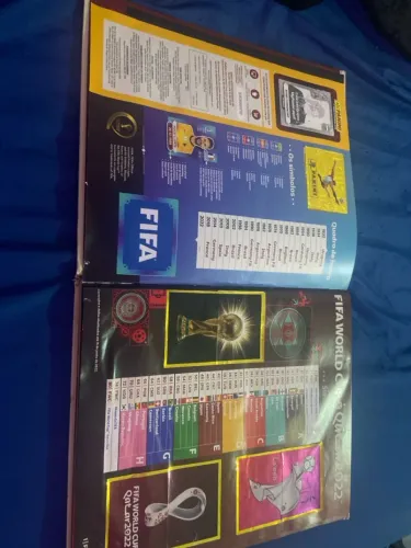 Álbum da copa completo 2022