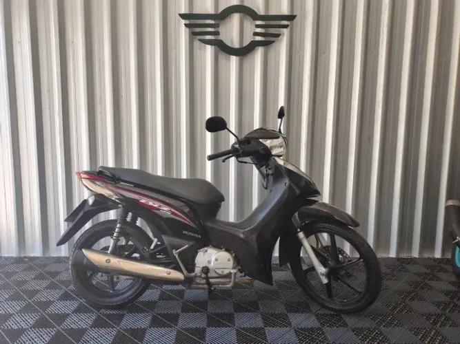 BIZ 125 COM PARTIDA ELETRICA