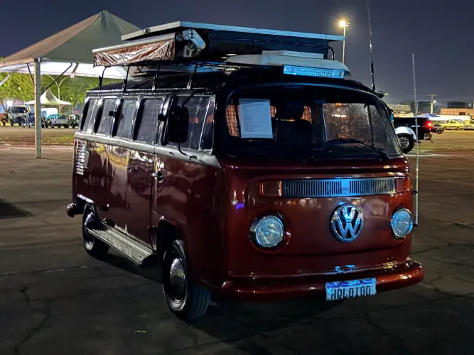 Volkswagen Kombi Furgão 1975