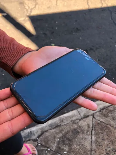 Vendo iPhone 11 