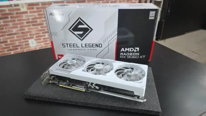 Placa de Vídeo ASRock RX 9060 XT SL 16GO AMD Radeon