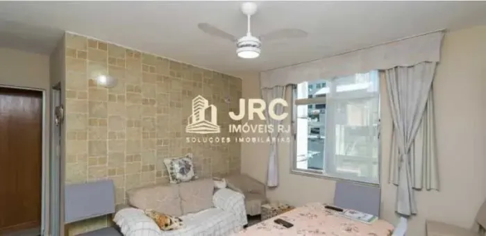 Imóvel para venda  com 2 quartos em Olaria - 2° andar - Rio de Janeiro - RJ