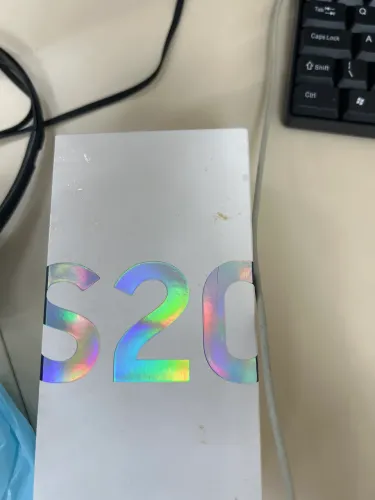 Celular S20