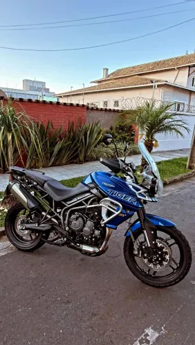 TIGER XRX 800 IMPECÁVEL