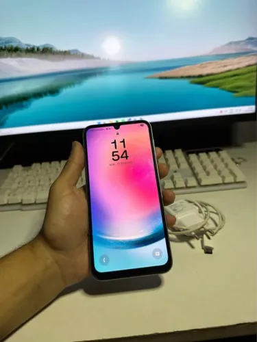 Samsung A24 128GB 4GB RAM 