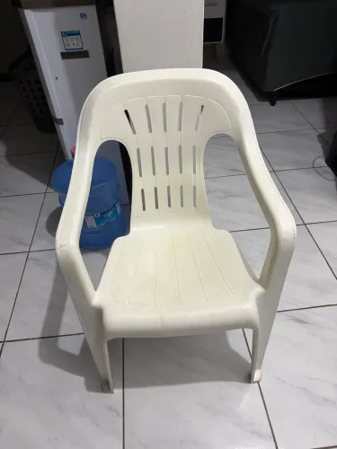 Cadeira branco reforçada Tramontina